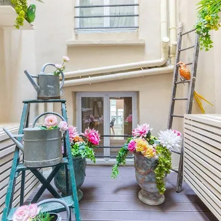 Apartment Grands Boulevards - 12 - *